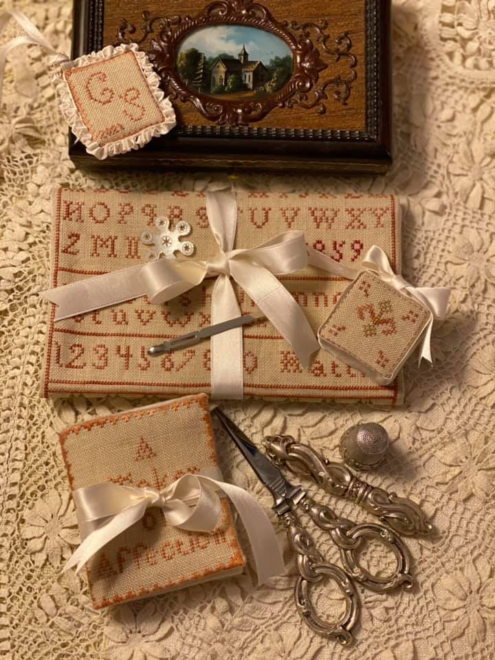 151139517_5092247360817331_2759539816641861289_n_ml Gentle Pursuit Designs - Hattie & Sarah's Sewing Set – Image 1