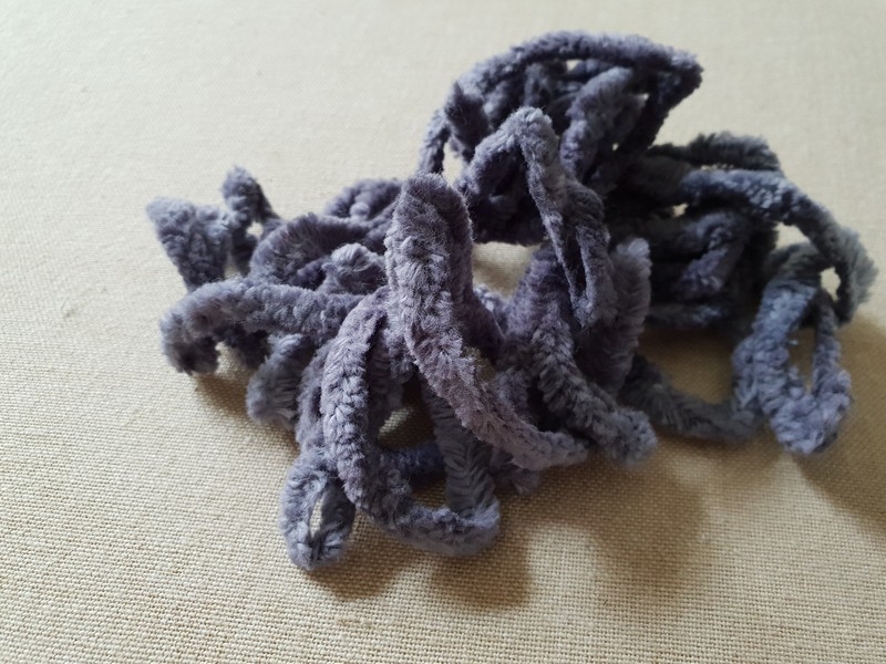 20180913_114900_ml HOF - Chenille de soie à broder Coloris Black Pearl – Image 1