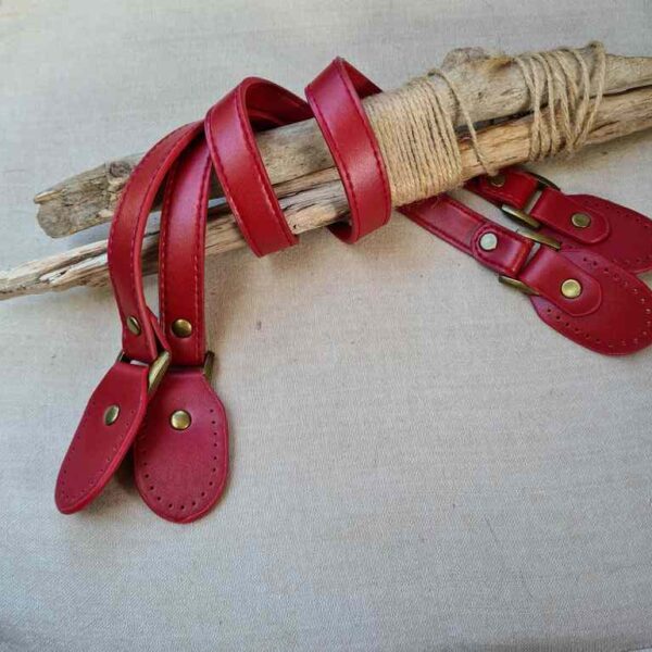 BM - Anse de sac  en cuir rouge 64 cm