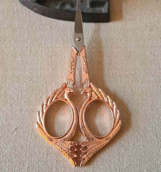 AX - Ciseaux Peacock Rose gold
