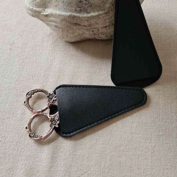 AX - Etui de protection ciseaux coloris Noir