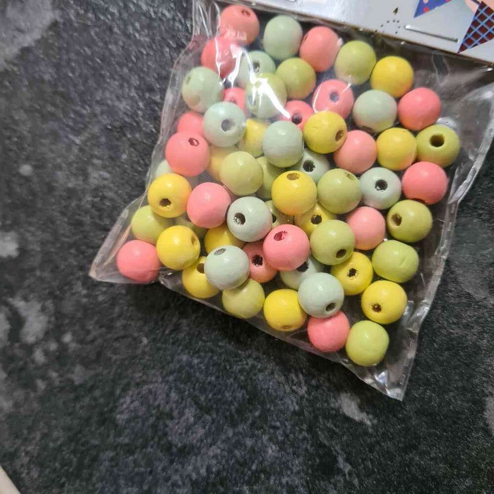 20220415_170117_ml Rico Design - Sachet de Perles en bois pastel 10 mm – Image 1