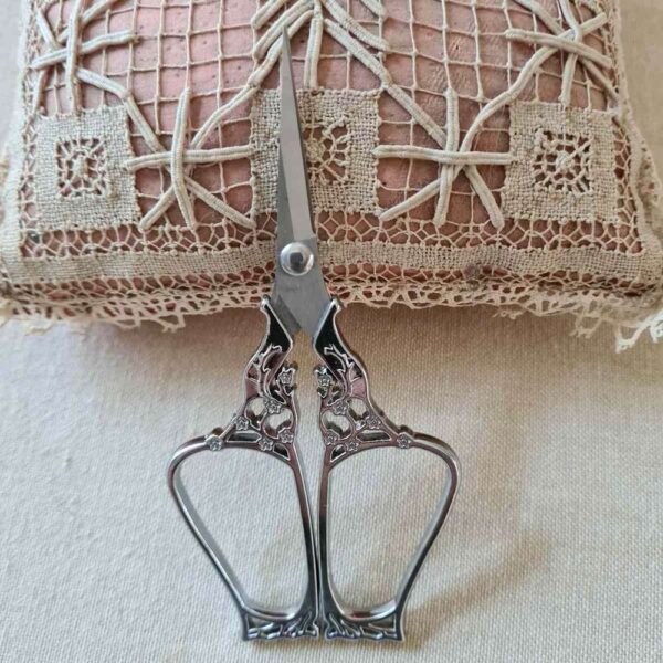 AX - Ciseaux Modèle Hanami coloris Argent