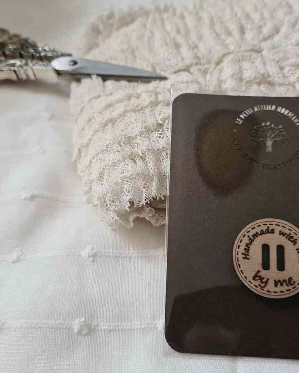 Le petit Atelier Normand - Bouton rond Modèle 3