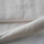 Zweigart - Toile aïda à broder 2,4 points Soft -Aïda , coloris blanc