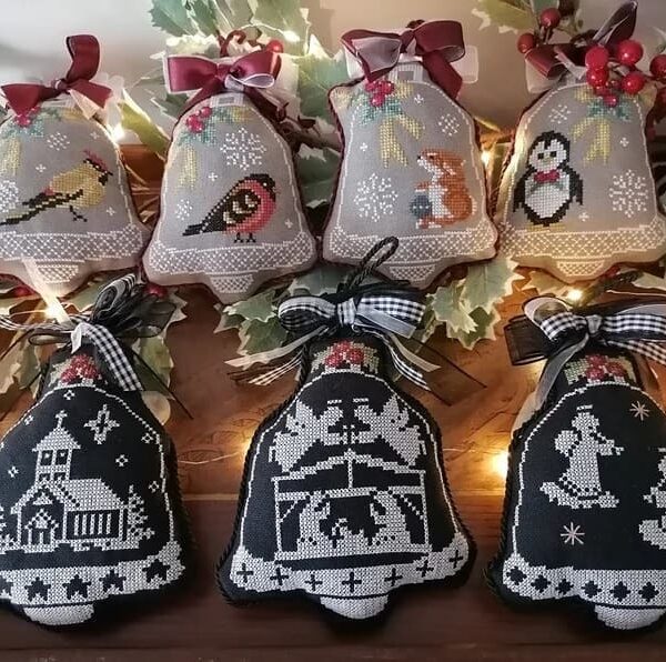 Twin peak Primitives - Christmas Bells