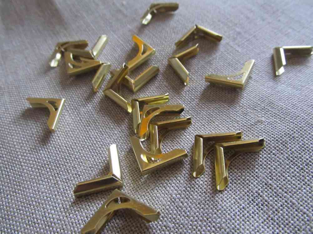 IMG_2019_ml lcf - Coin cartonnage Or 21x15mm – Image 1
