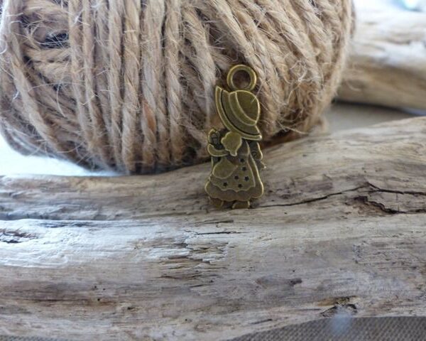 charm bronze - Sunbonnet