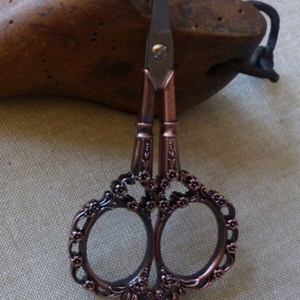 AX - Ciseaux Rococo Marie Antoinette Cuivre