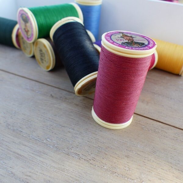 Sajou - Fil glacé n°50 coloris 535, Ponceau