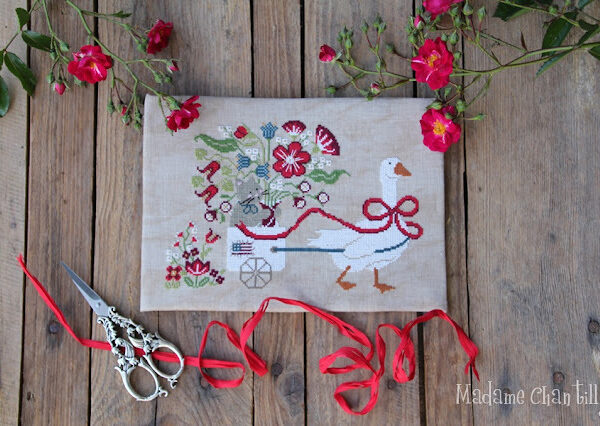 Madame Chantilly - Red flowers