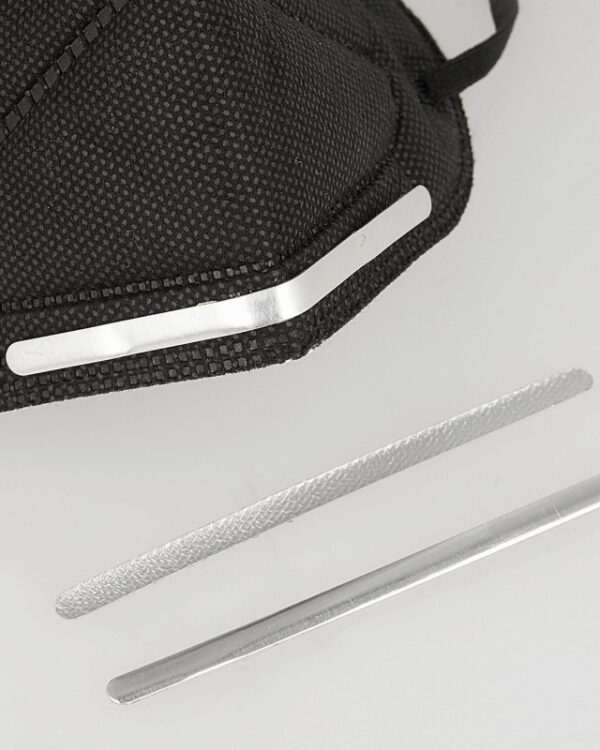 RS - Barre de nez en aluminium thermocollant