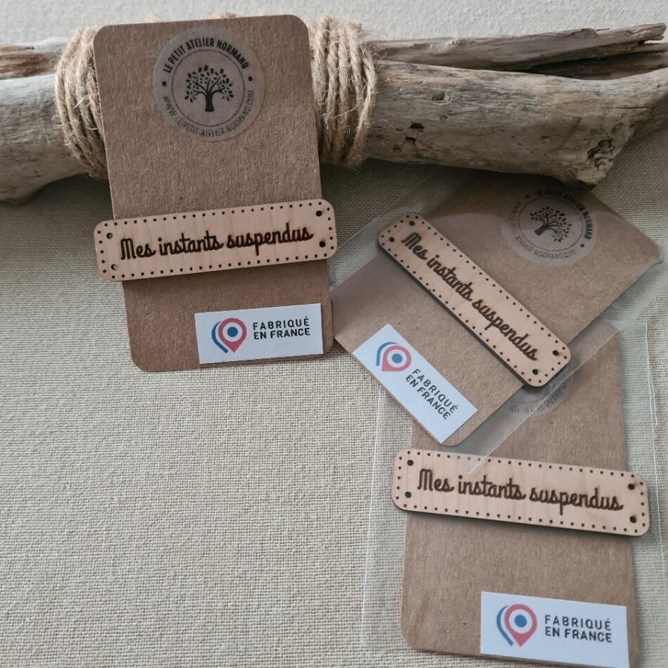 mes-instants-suspendus-le-petit-atelier-normand_ml Le petit Atelier Normand - Bouton "Mes instants suspendus" – Image 1