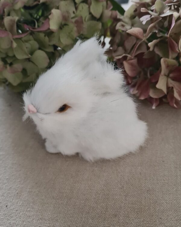 LCF - Décoration petit lapin blanc