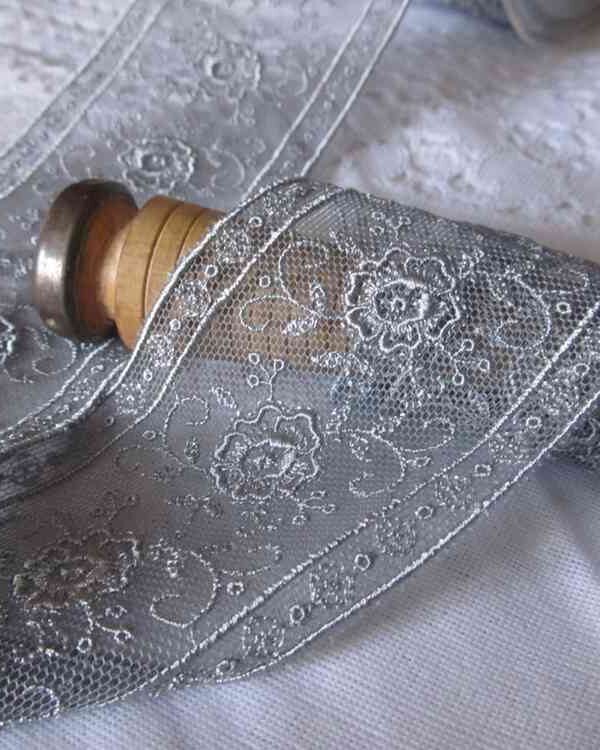 RS - Dentelle Brodée sur tulle Coloris Gris