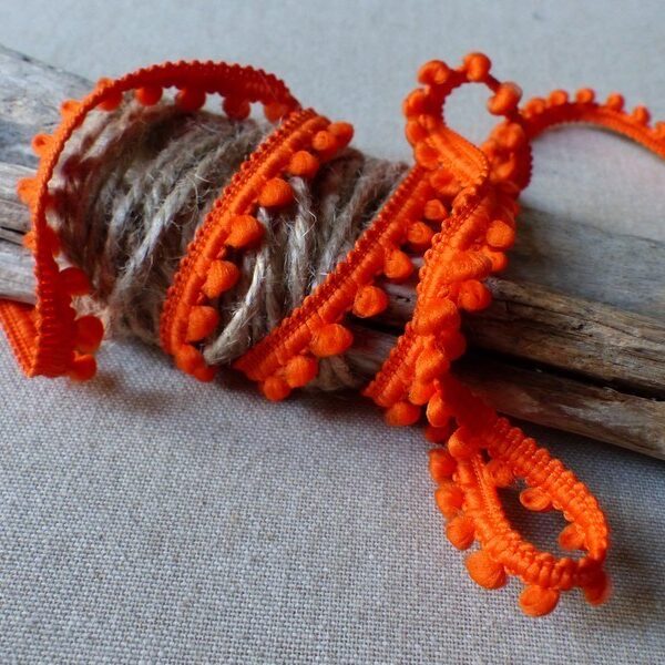 RS - Galon mini pompons coloris Orange