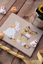 Madame Chantilly - Pansies – Image 3