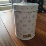 Boîte métallique Tilda by Panduro – Coloris blanc, flocons de neige