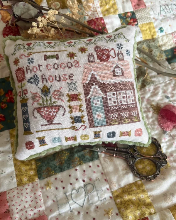 4/9 Hot cocoa House (The houses on stitchery Lane) - Pansy Patch Quilts and Stitchery