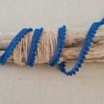 Mini pompons - Coloris Bleu roi 024