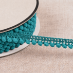 Mini pompons - Coloris Bleu canard 026 – Image 2