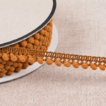 Mini pompons - Coloris Rouille 048 – Image 2