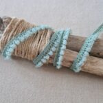 Mini pompons - Coloris Vert sauge 063