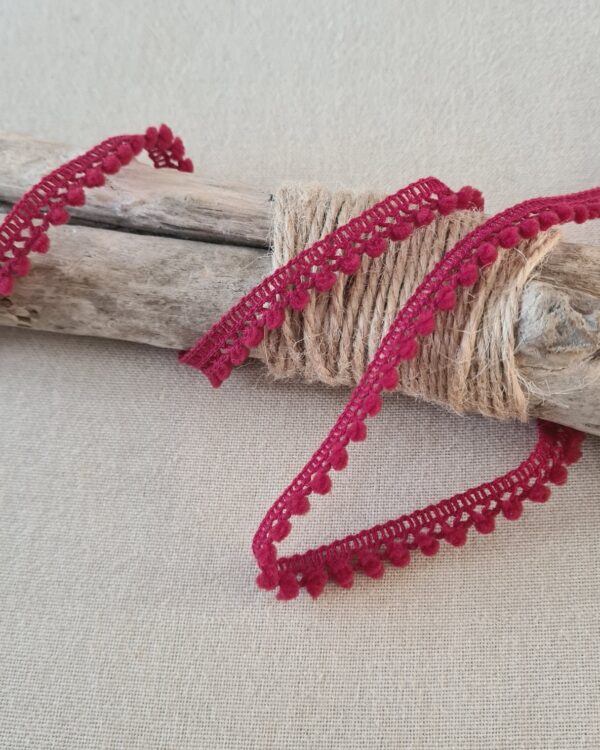 Mini pompons - Coloris Rouge grenat 071