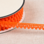 Mini pompons - Coloris Orange citrouille 083 – Image 2